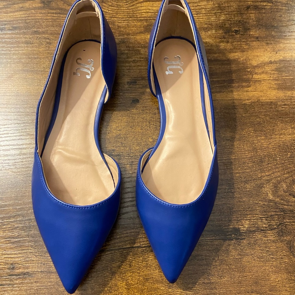 Size 7 flats